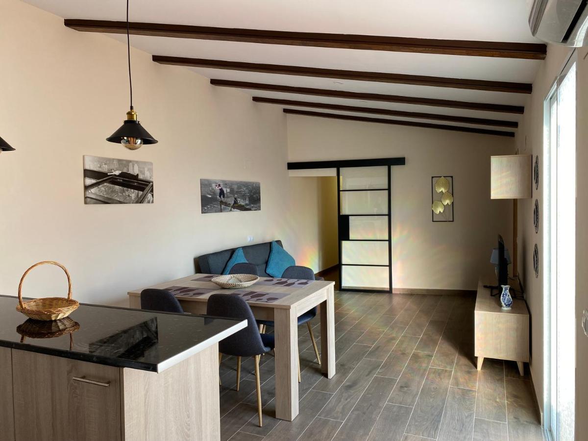 La Andana Apartment Macastre ภายนอก รูปภาพ